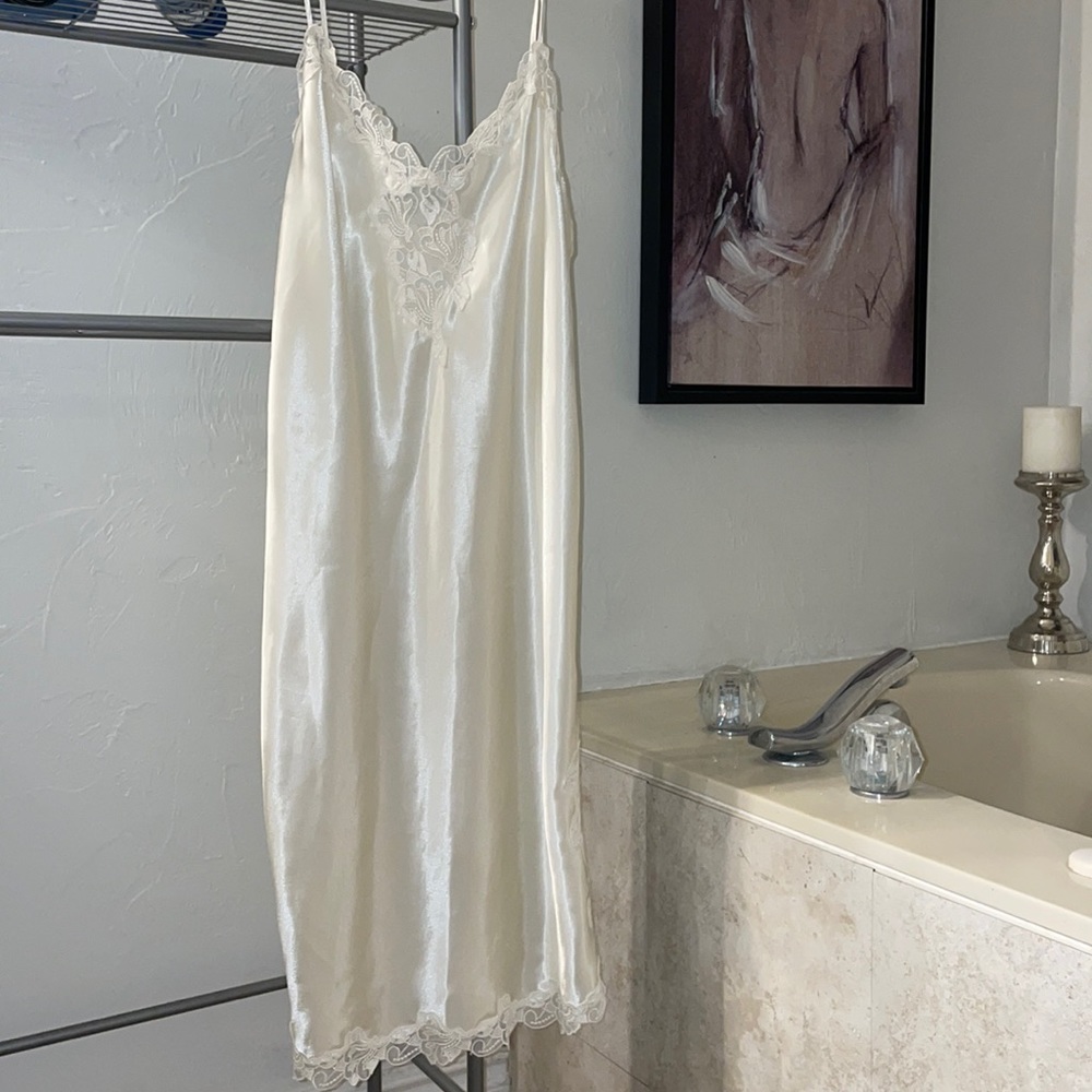 Victoria’s Secret vintage slip dress gold tag
